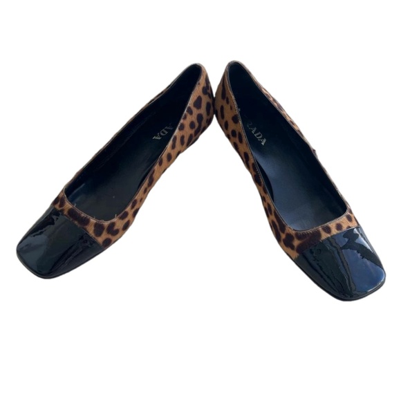 PRADA LEOPARD PRINT PONNY HAIR LEATHER AND PATENT SZ 8 - Picture 4 of 13